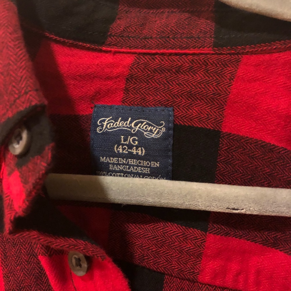 Faded glory button down - Picture 2 of 3